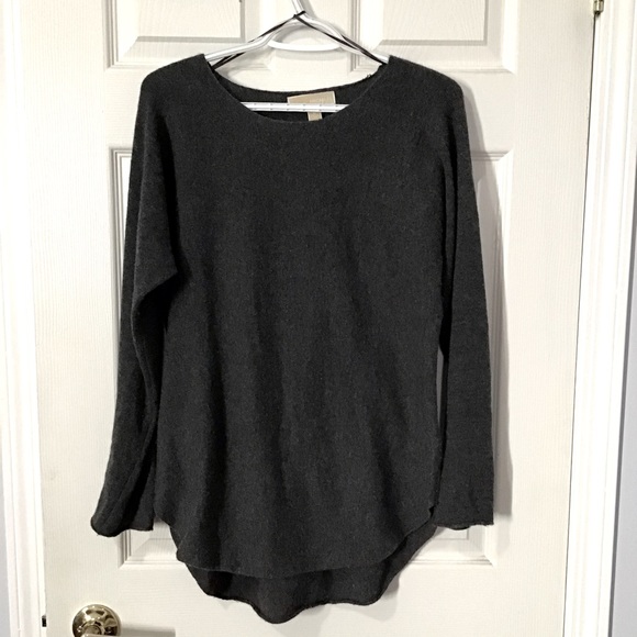 Michael Kors sweater - Picture 1 of 5